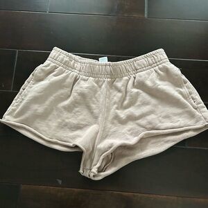 garage sweatshorts size medium